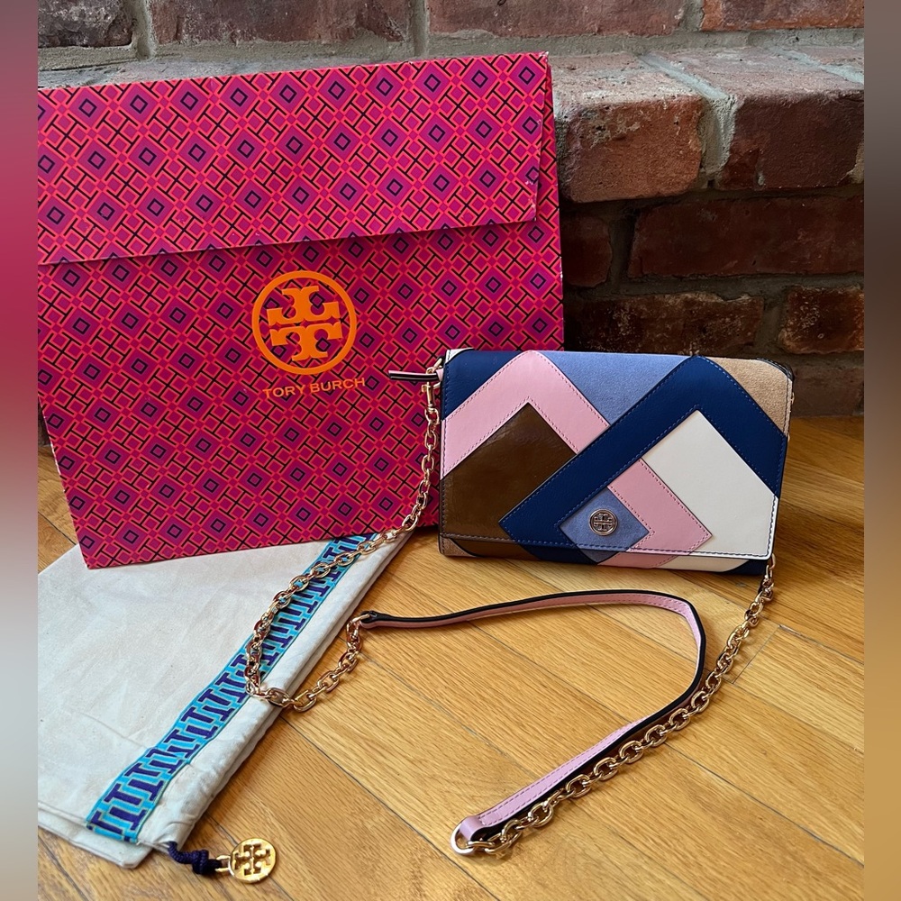 NWOT Tory Burch Multicolor Robinson Pieced Chain Wallet